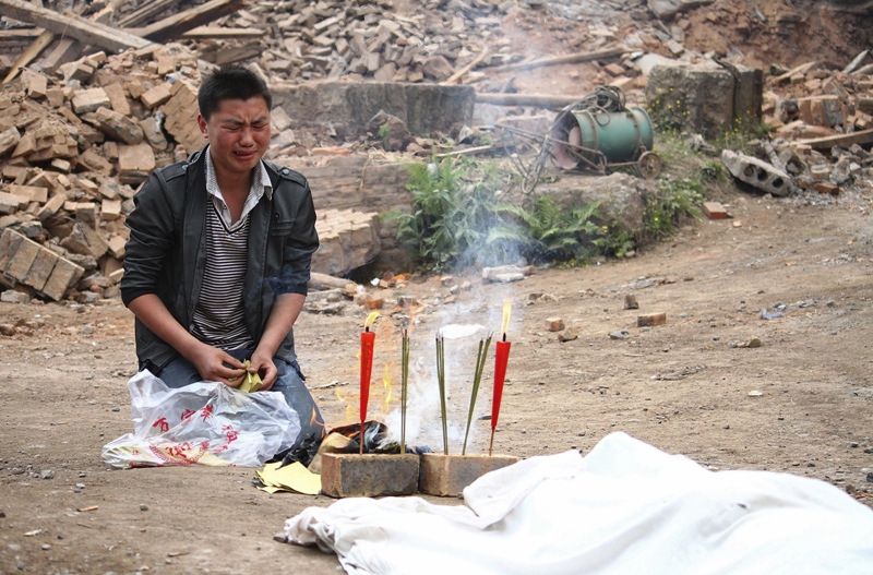 Sichuan_earthquake_numbers_china
