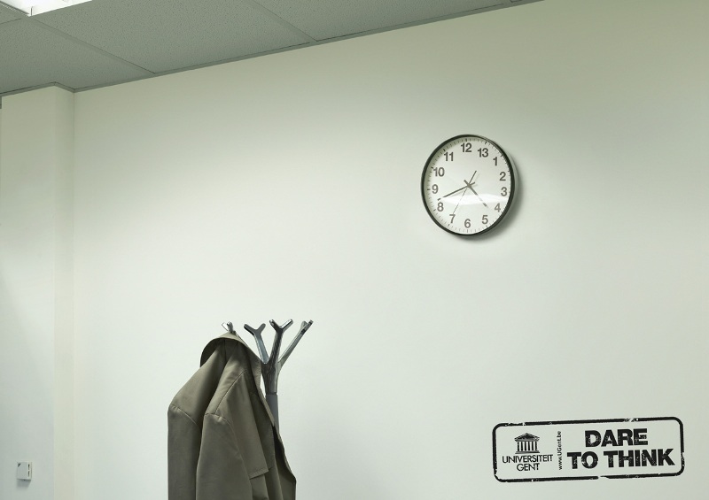 creative-design-clock