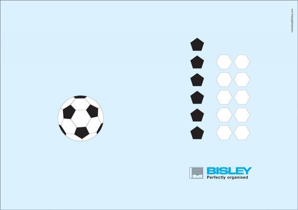 deconstruction-design-football